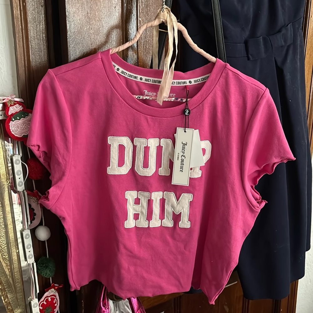 NWT Juicy Couture “Dump Him” Capped Ruffled Sleeves Pink Baby Tee